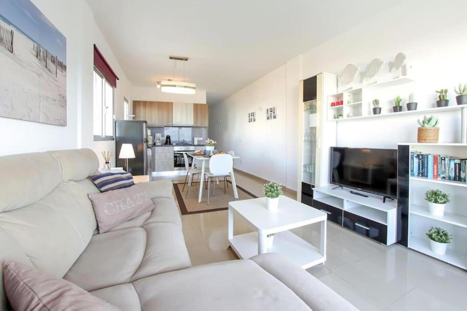 Amazing 2 Bedroom Flat With Beachfront And Pool, Paraiso Del Sur A306 플라야 파라이소 외부 사진