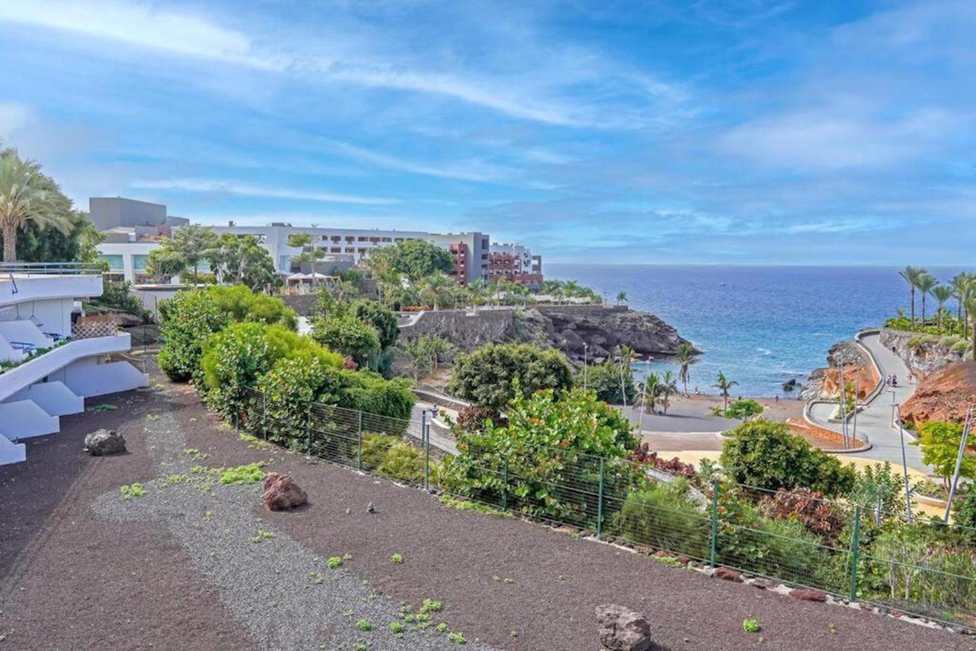 Amazing 2 Bedroom Flat With Beachfront And Pool, Paraiso Del Sur A306 플라야 파라이소 외부 사진