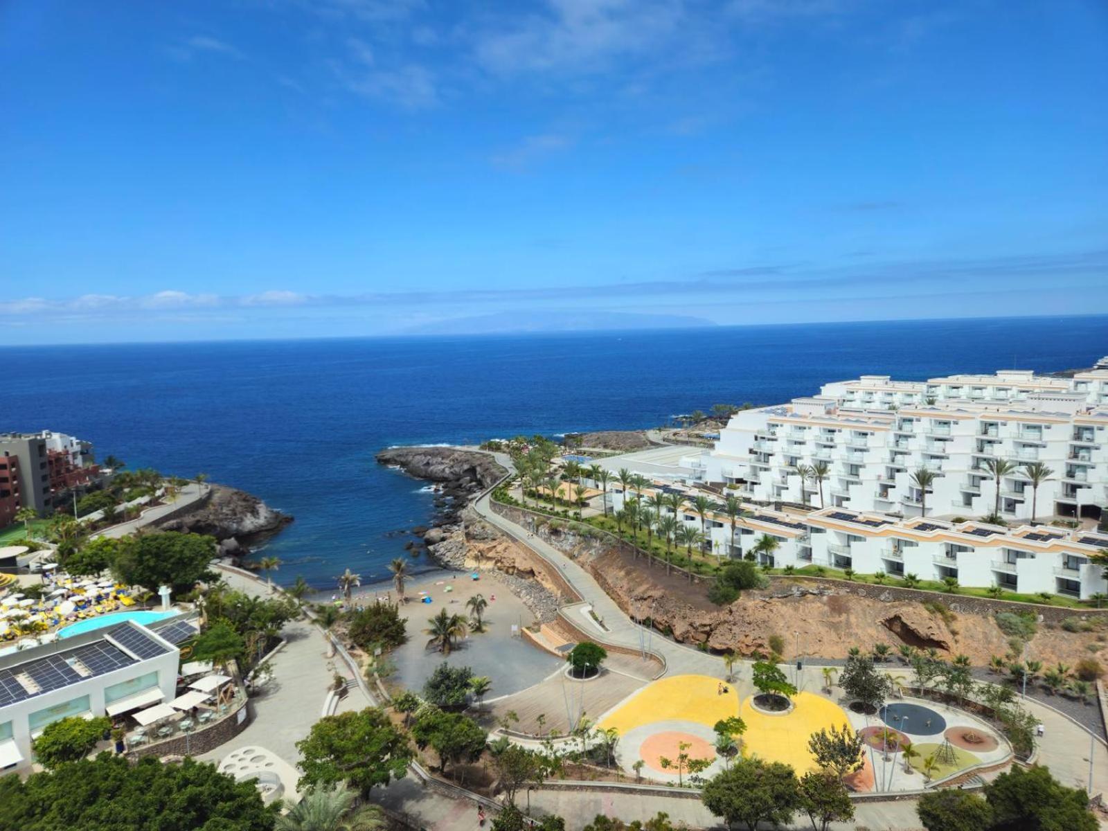 Amazing 2 Bedroom Flat With Beachfront And Pool, Paraiso Del Sur A306 플라야 파라이소 외부 사진
